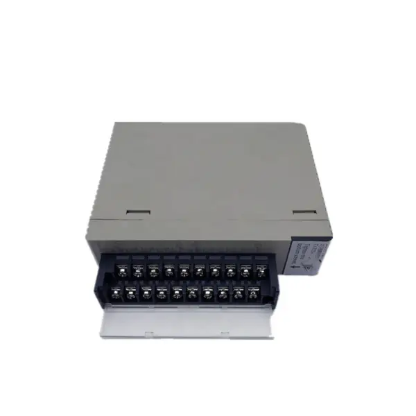 Część automatyki PLC CS1W-OC211 Moduł wyjściowy Omron 120-240V