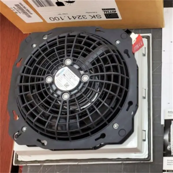 Ebmpapst SK.3241.100 255*255*107mm 230VAC 0.26/0.24A 50/60HZ 46W 230m3/h IP54 Wentylator z filtrem