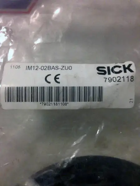 SICK IM12-02BAS-ZU0 Indukcyjny czujnik zbliżeniowy