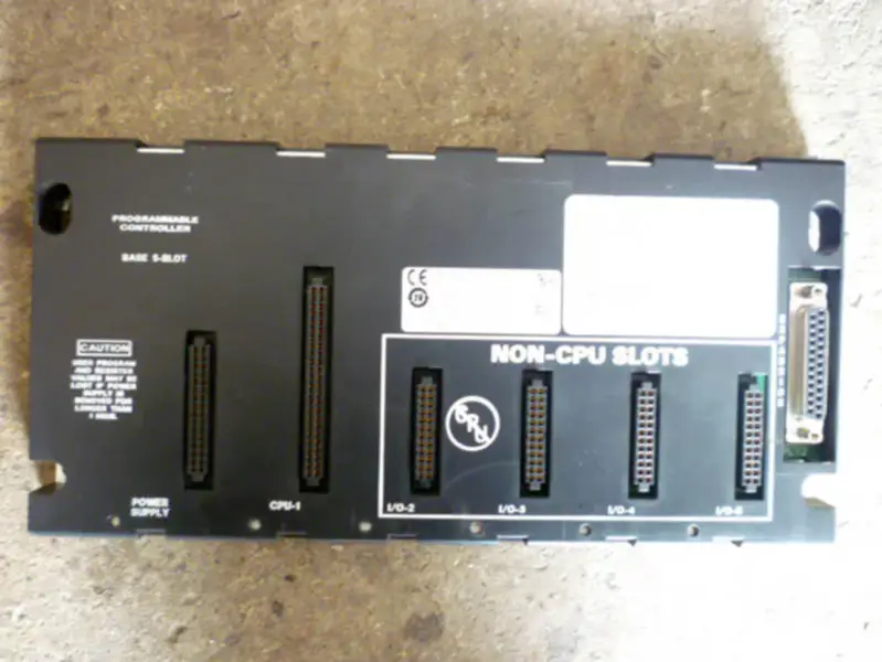 GE Fanuc PLC serii 90-30 IC693CHS397M