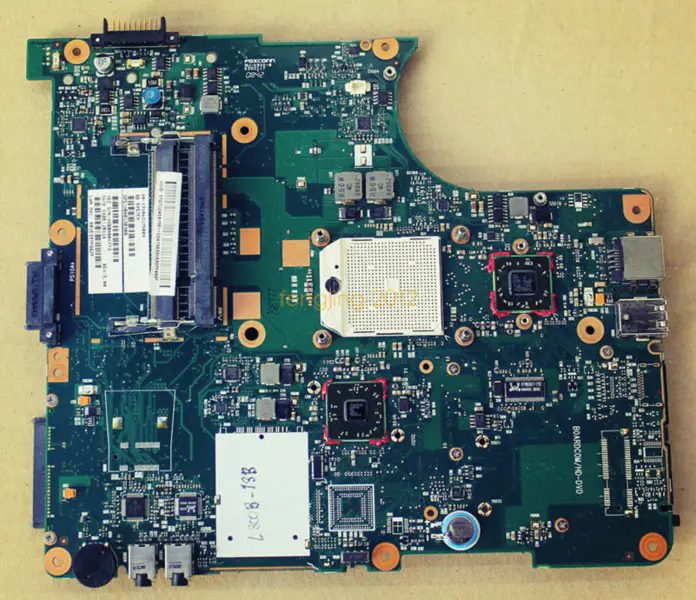 Płyta główna Toshiba V000138300