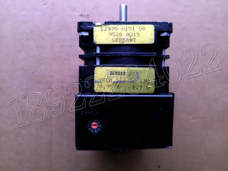 BERGER LAHR Silnik VRDM564/50LNA 0,95A