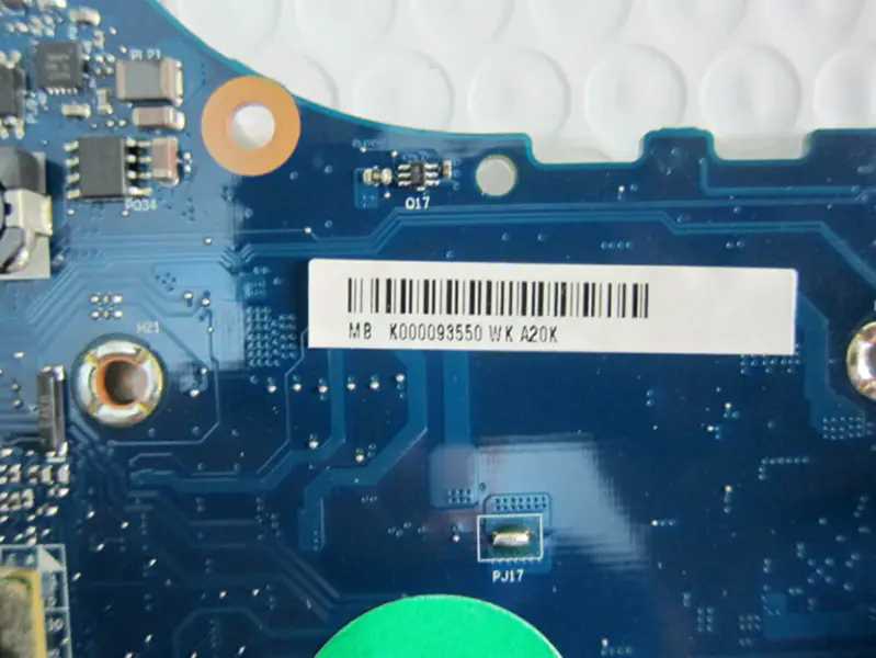 Płyta główna Toshiba K000093550