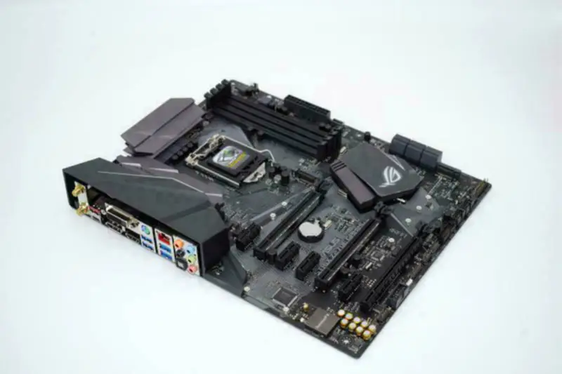 Płyta główna Asus STRIXZ270EGAMING