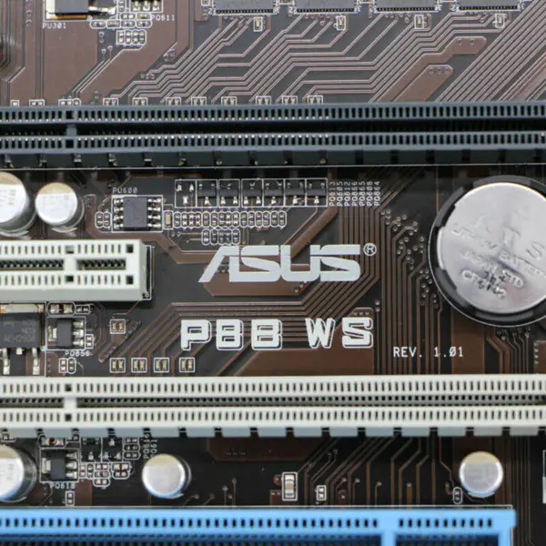 Płyta główna Asus P8BWS