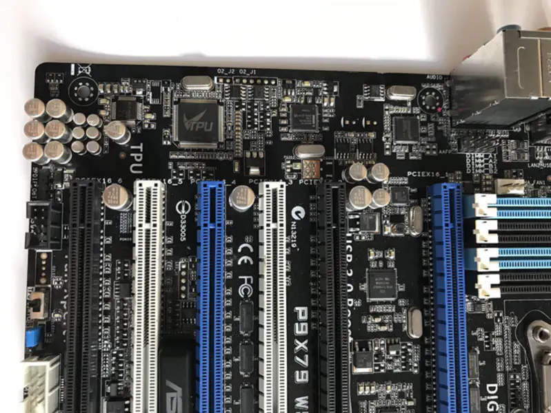 Płyta główna Asus P9X79WS