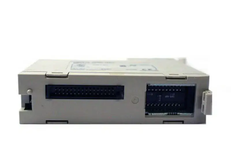Moduł sterownika PLC Omron C200HID217 C200H-ID217