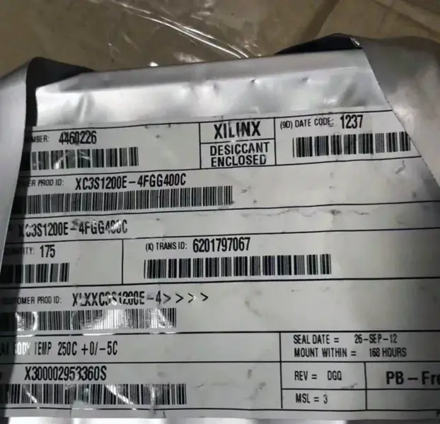 Xilinx XC3S1200E-4FG400C