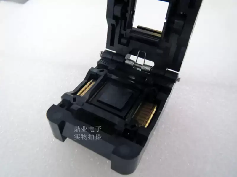 NO.TA043 TQFP64/D32 HD64F36064 Burn-in Socket pozłacany układ scalony