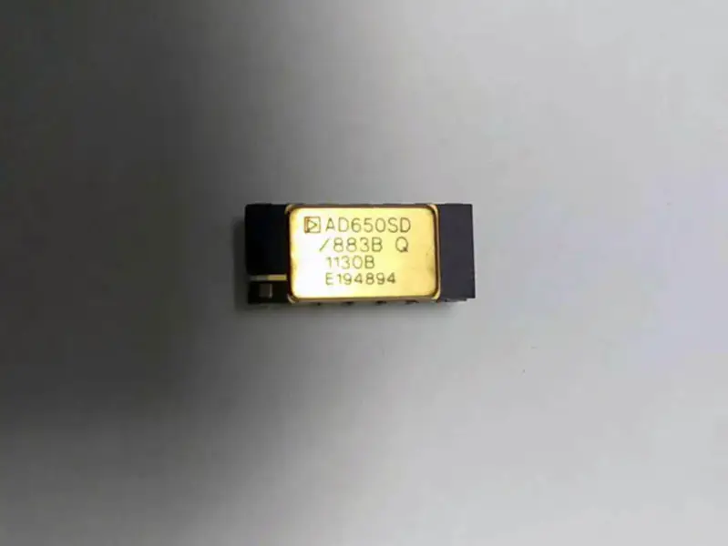 ADI AD650SD/883B