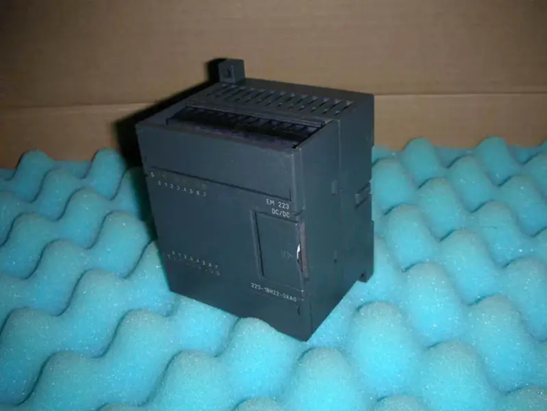 Siemens PLC 6ES7223-1BH22-0XA0