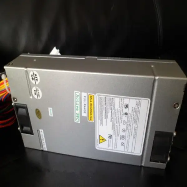 Zasilacz impulsowy FSP AT -5V 1U P8P9 o mocy szczytowej 300 W i mocy 450 W FSP300-601U SPI3001UH