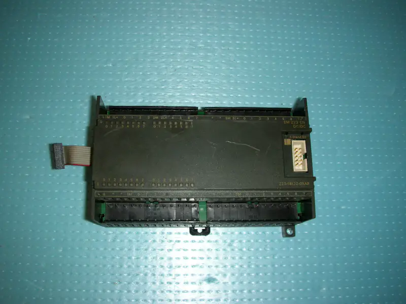 Siemens PLC 6ES7223-1BL22-0XA8