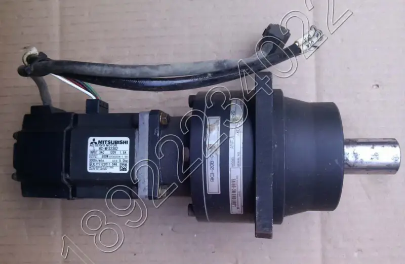 Silnik MITSUBISHI HC-MFS23G2 ANFJ-K30-5V-20