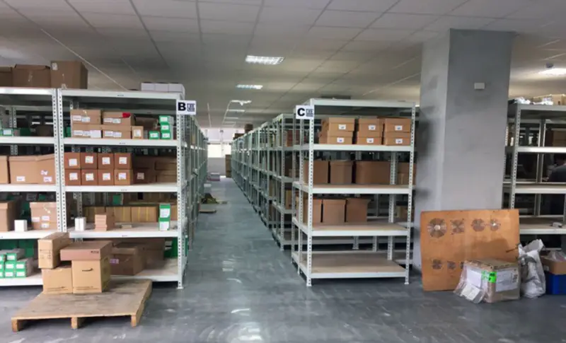 TeSys Telemecanique Schneider LC1K1201M7 3P 3NO 12A COIL 220VAC Sterowanie silnikiem Obciążenie rezystancyjne Stycznik