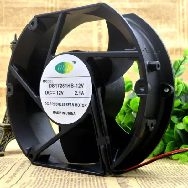 Wentylator DCS 17CM DS17251HB-12 DC 12V 2.1A 172*172*51MM