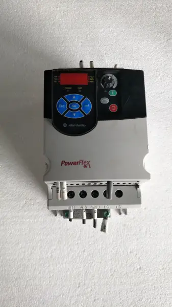 Allen-Bradley 22F-A8P0N103 1.5KW 220V