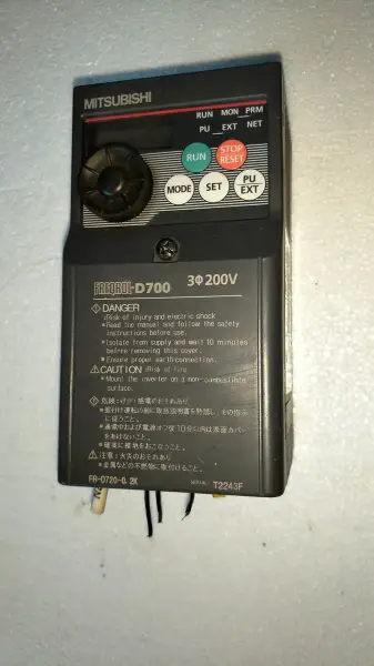 FR-D720-0.2K 0.2KW 220V