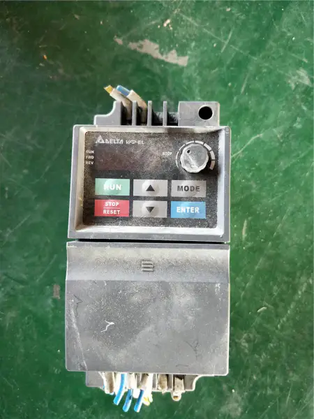 Delta VFD-El seria VFD004EL21A 220v 0,4kw