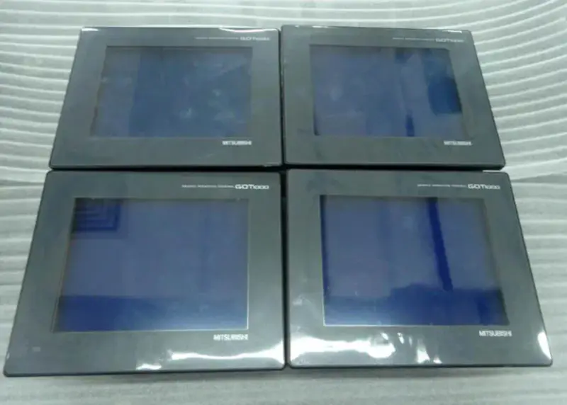 Mitsubishi GT1000 seria GT1050-QBBD-C