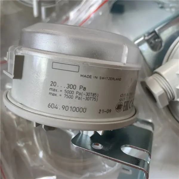 Huba Control 604.9010000 Różnicowy wyłącznik ciśnieniowy