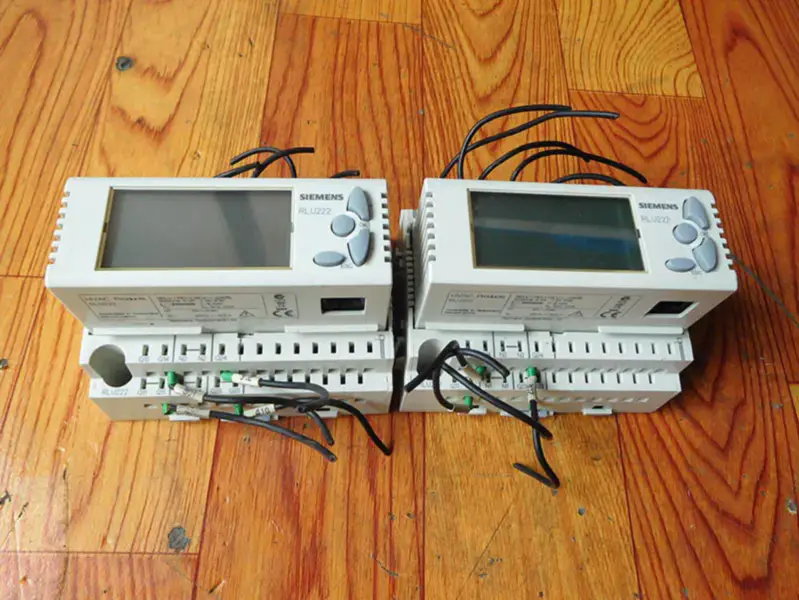 Sterownik klimatyzatora Siemens RLU222
