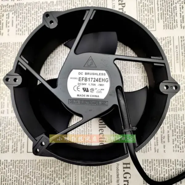 Wentylator Delta EFB1724EHG 17251 24v 1.70A 17CM
