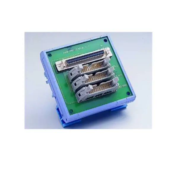 Advantech ADAM-3968/20-AE 68-pin SCSI do 3 20-pin Box Header Terminal Board