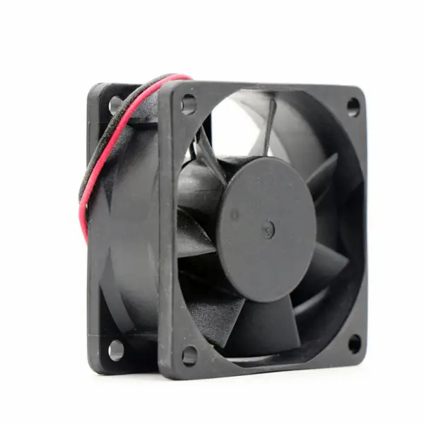 ADDA 6025 6CM AD0605MB-A70GL Wentylator osiowy z łożyskiem kulkowym 5 V 0,32 A 3500 obr.