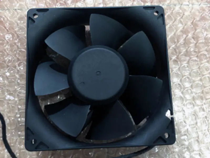 Wentylator chłodzący SUNON PSD1212PMB1-A 120*120*38mm 12CM 12V 1.9A z regulacją prędkości PWM