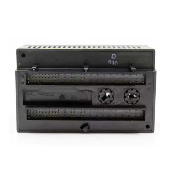 Moduł wyjściowy IC200MDL940E G E Versamax PLC 16 punktów