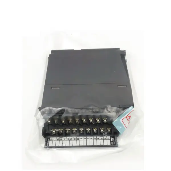 Cyfrowo-analogowy moduł wyjściowy PLC Mitsubishi Melsec-Q Q68DAVN