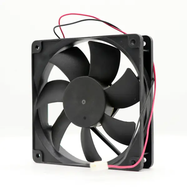 ADDA AD1224HB-A70GL 24VDC 119 * 119 * 25MM 4.56W 85.2CFM Wentylator chłodzący