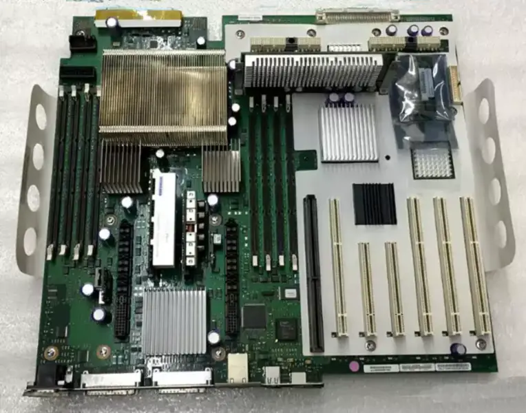 IBM 9111-520 P520 1W 1.5GHz 80P6949 80P5623 80P5586 03N6612 10N9534 przemysłowa płyta główna