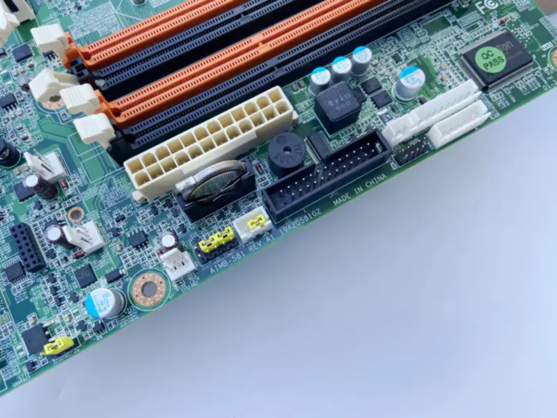 Płyta główna Advantech AIMB-581 REV.A1 AIMB-581QG2