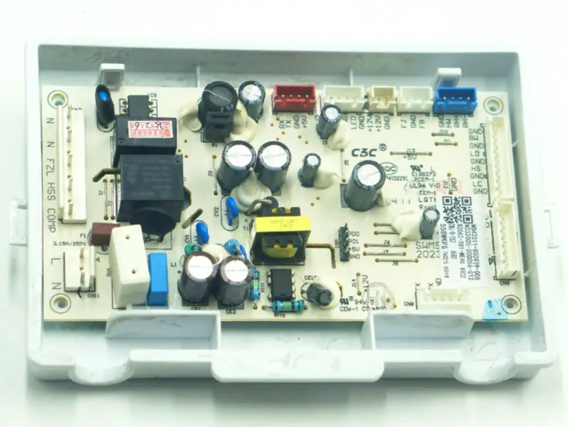 Płytka sterująca lodówki Skyworth B2062-001-ME45