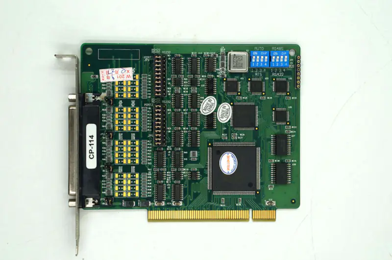 Przemysłowa płyta główna Moxa PCI Serial Cards CP-114 z 4 portami RS-232/422/485