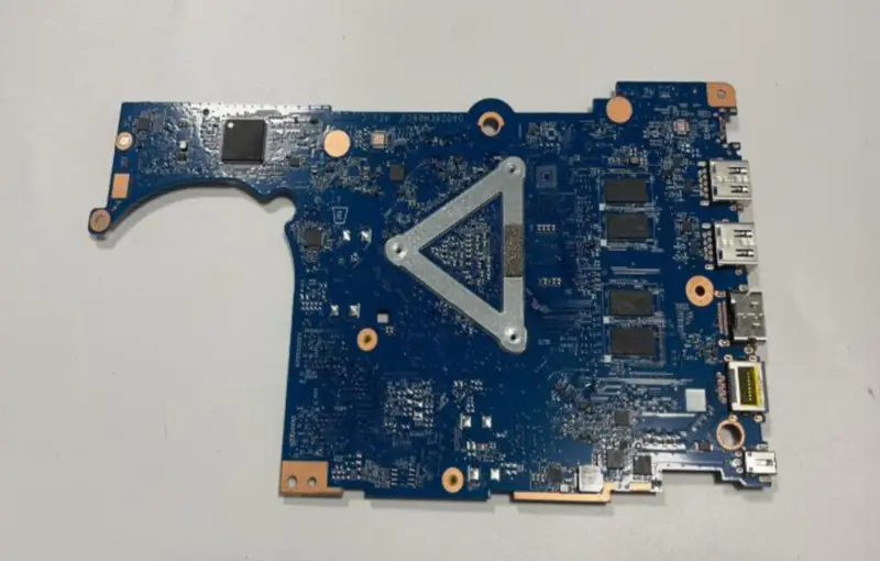 Acer Aspire 3 A315-23 A315-23G DA0Z8EMB8C0 R7-3700 4GB-RAM Motherboard
