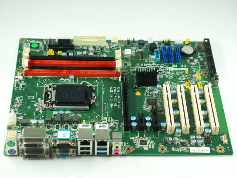 Płyta główna Advantech AIMB-784G2-00A1E