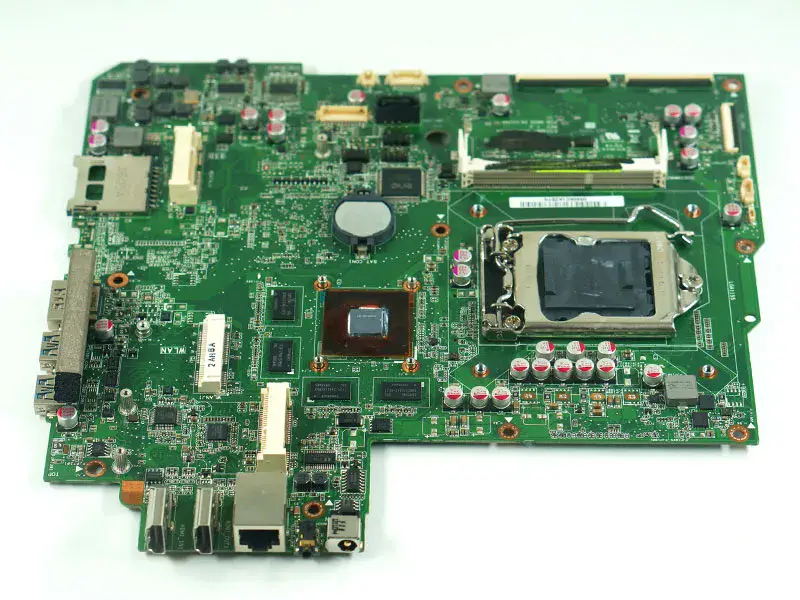 Płyta główna Asus ET2300I