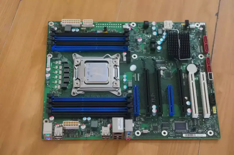 Płyta główna Fujitsu D3128-A15 GS1 W26361-W2642-X-06