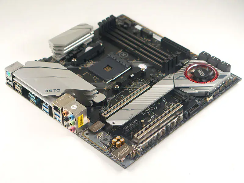 Kolorowa płyta główna CVN X570M GAMING PRO V14