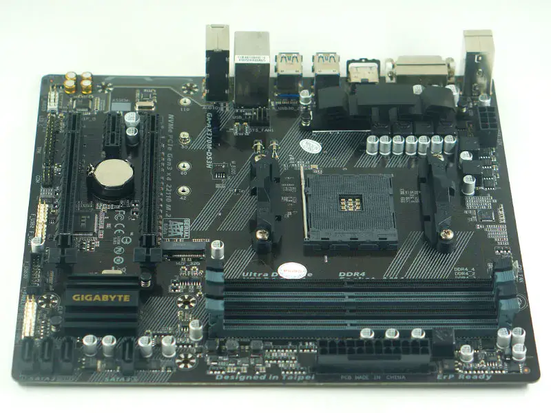 Płyta główna GIGABYTE GA-AX370M-DS3H