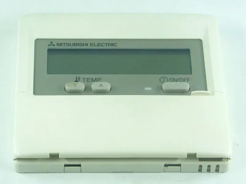 Pilot zdalnego sterowania Mitsubishi PAR-21MAA