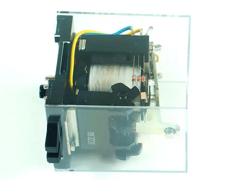 Przekaźnik Omron G4Q-212S DC24V