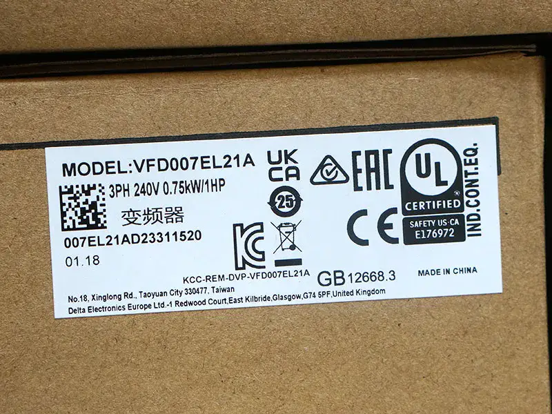 Przetwornica częstotliwości Delta VFD007EL21A