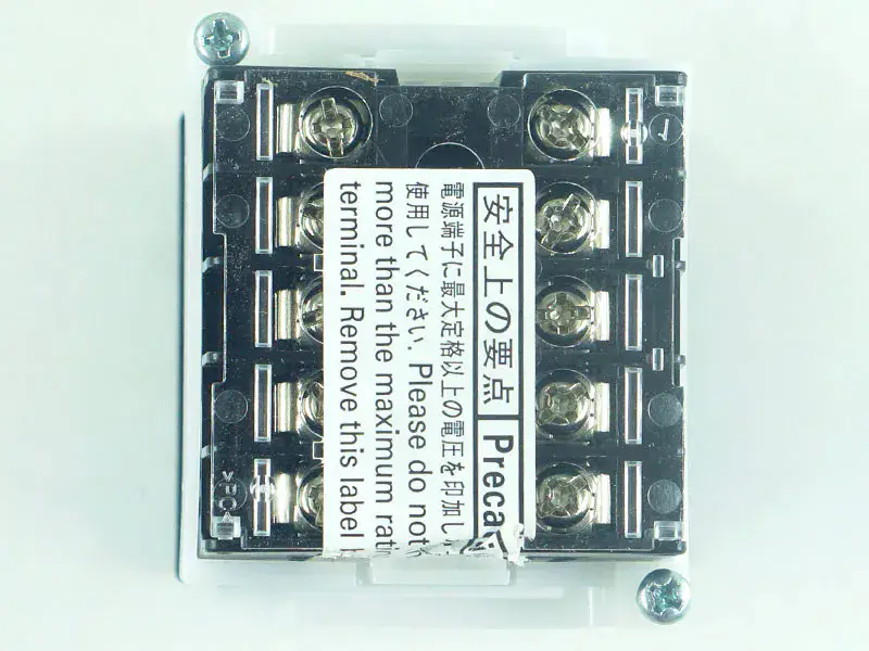 Licznik Omron H7CX-AD-N