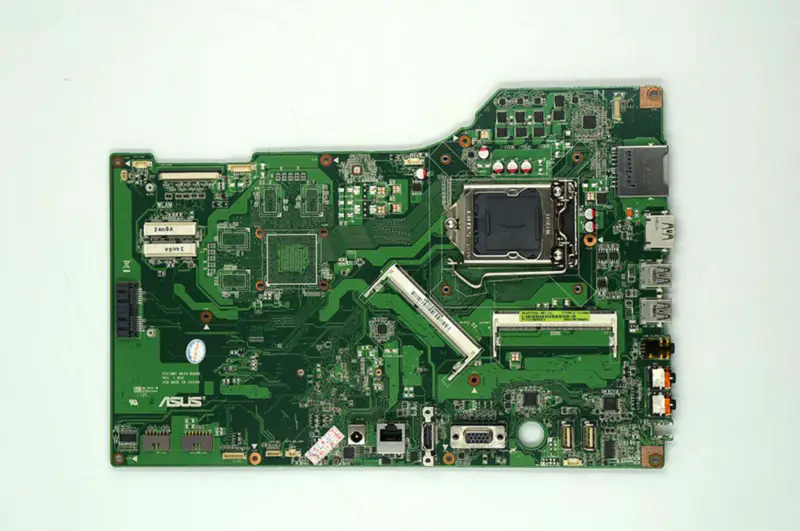 Płyta główna Asus ET2700I