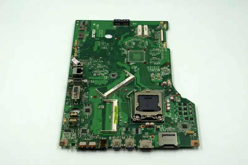 Płyta główna Asus ET2700I
