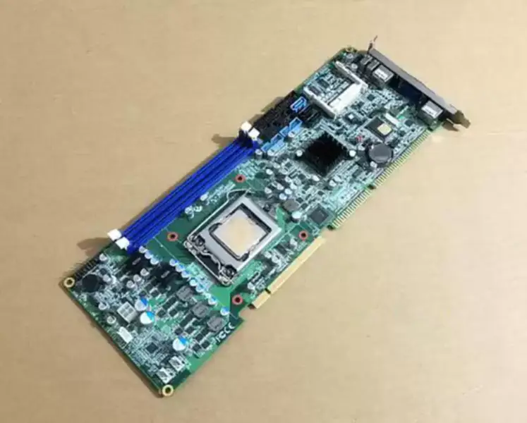 Płyta główna AAEON FSB-B75G Rev.A1.0 do urządzeń przemysłowych